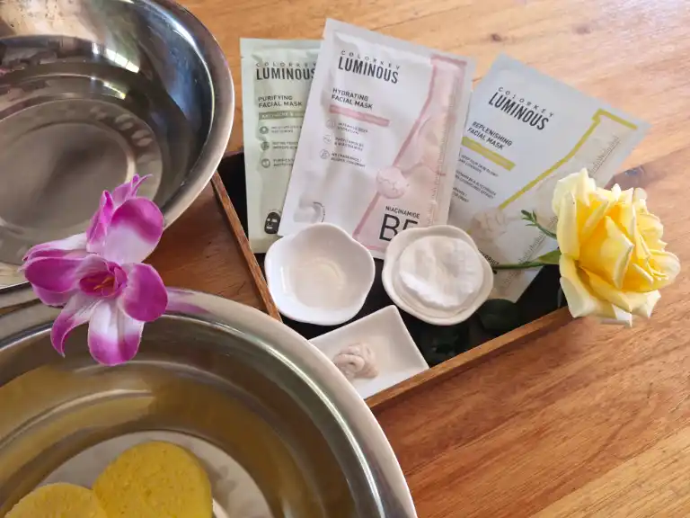 Picture showing items used in the Quoimai Thai Facial